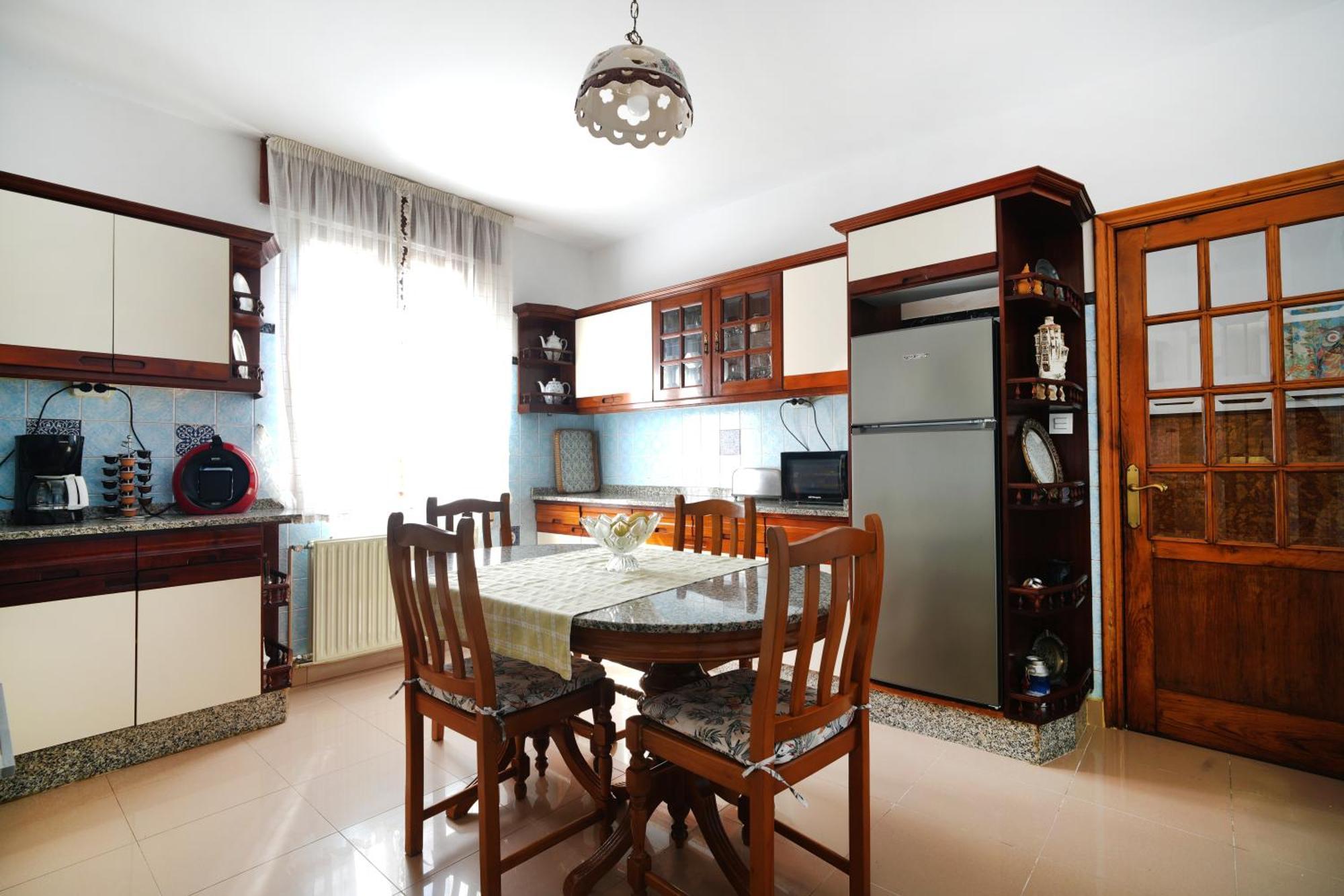 Casa con jardín en Vilanova de Arousa Exterior foto